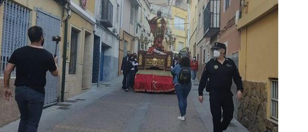 La imprevista Bajada de San Bonifacio en Petrer.