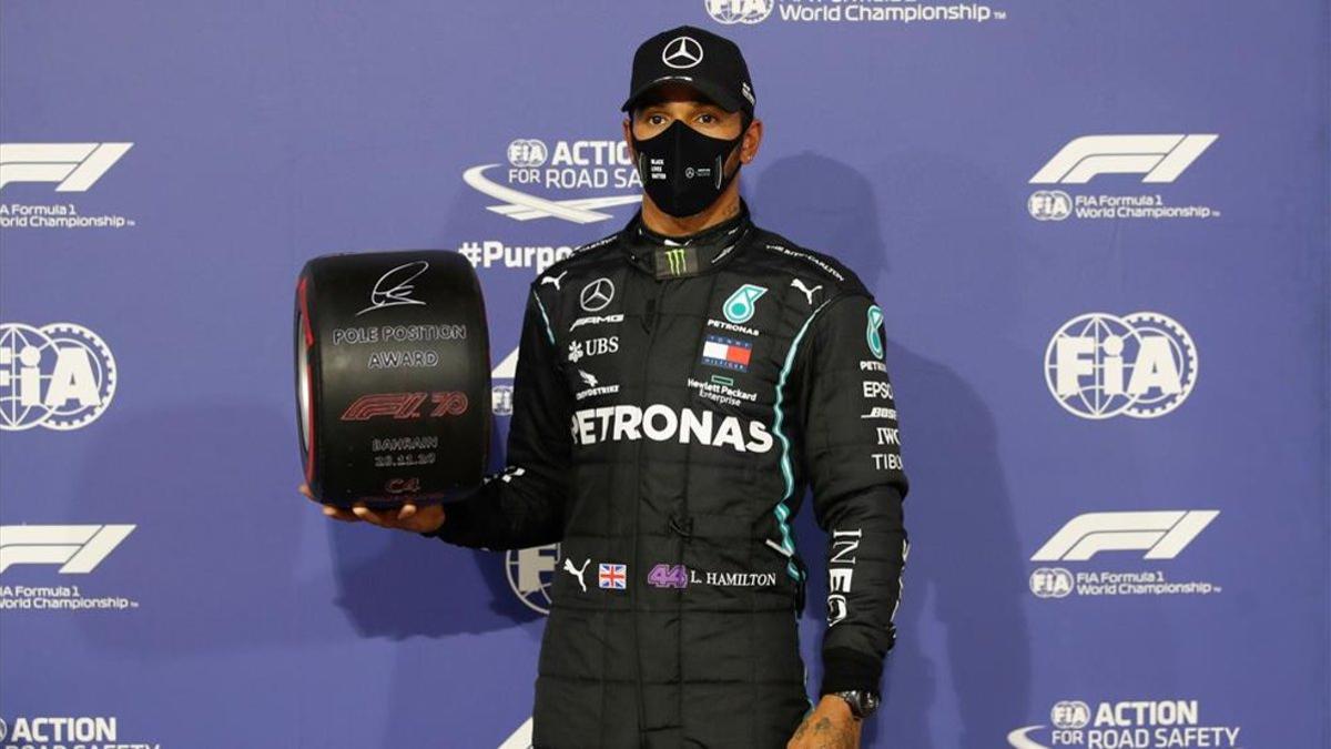 Hamilton tras lograr la 'pole position'.