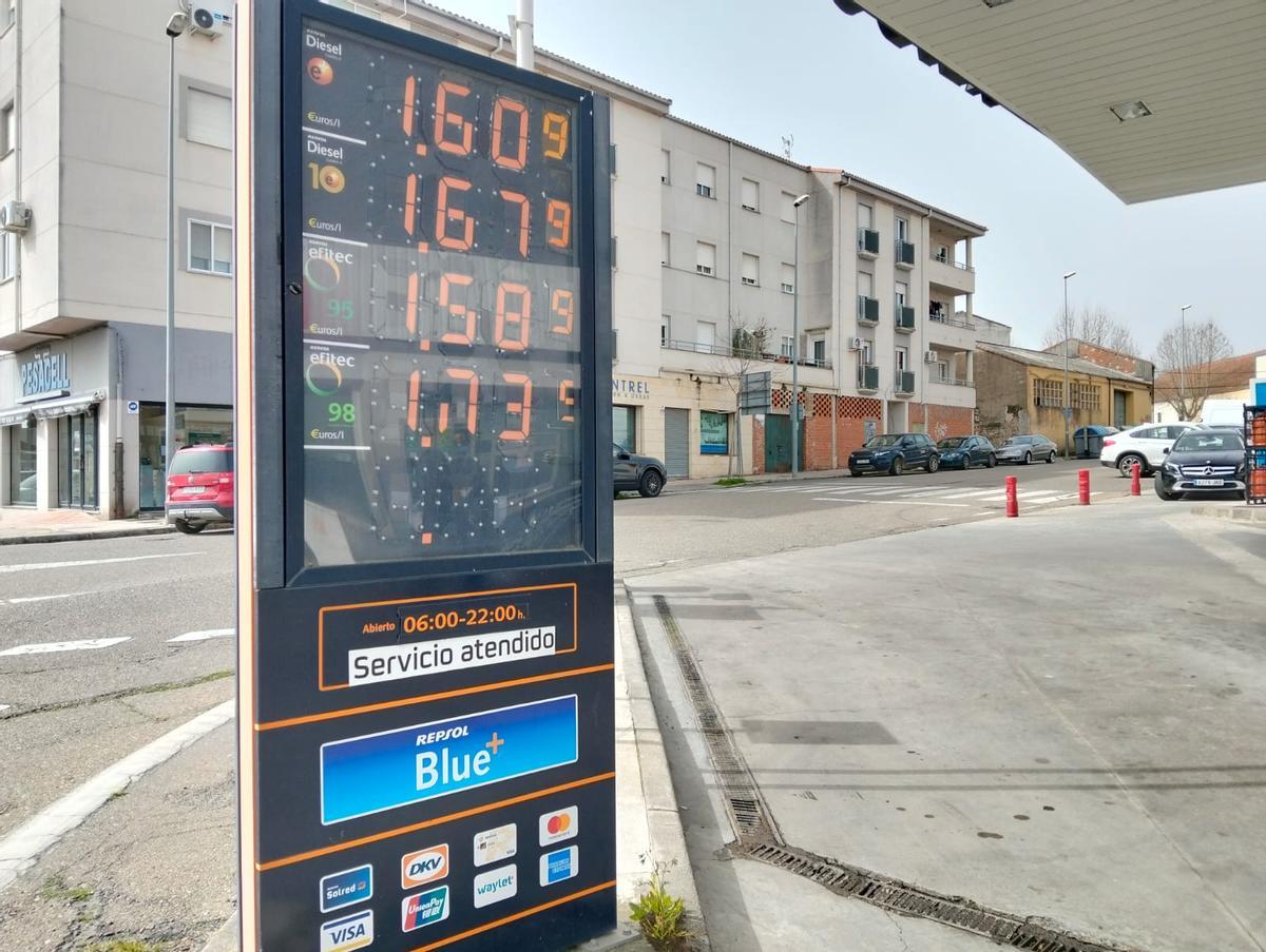 Galería | Así están los precios de la gasolina en Plasencia