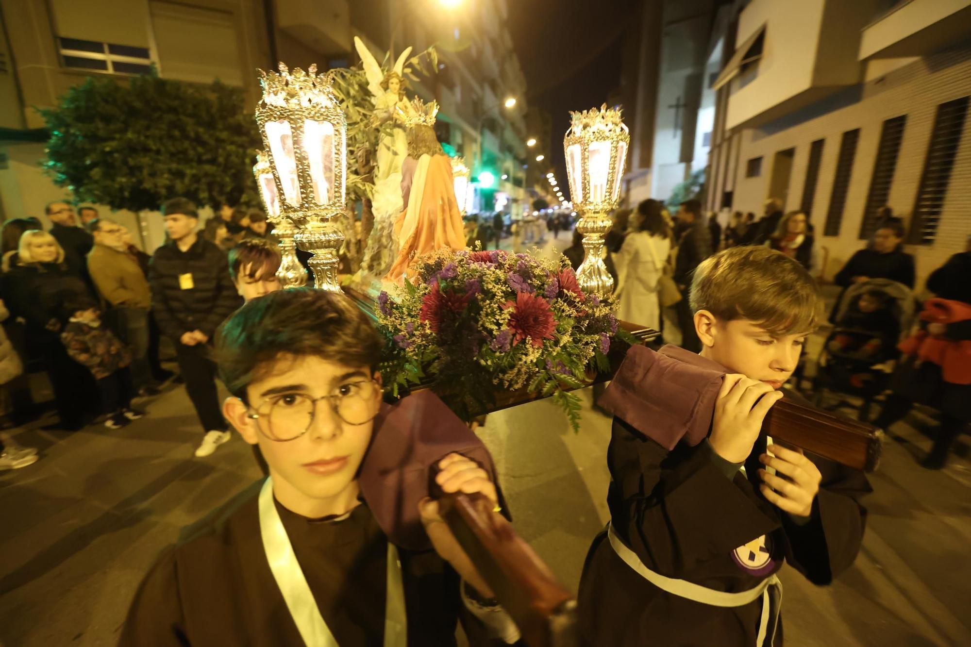 Las imággenes de la procesión infantil y juvenil de Vila-real