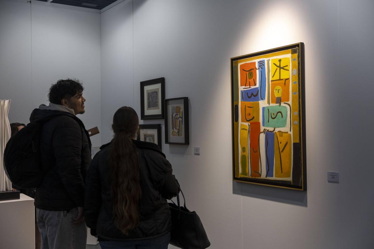 La feria Art Cologne Palma ha cerrado puertas en el palacio de congresos y ha registrado una gran afluencia de visitantes este domingo, en el que la entrada era gratuita para los residentes.