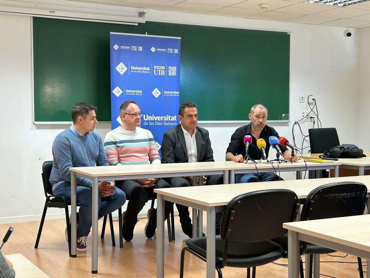 Francisco Antonio Casado, Manuel Miró, Miquel Galmés y Jeroni Galmés, este miércoles en la UIB.