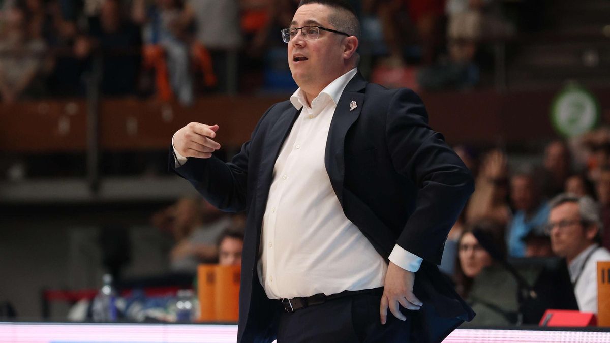Diego Epifanio, durante un partido con el Leyma en el Coliseum.