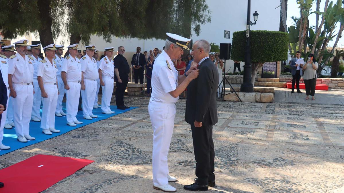 Benidorm rinde homenaje a los Caídos en la Mar y al Arma Submarina