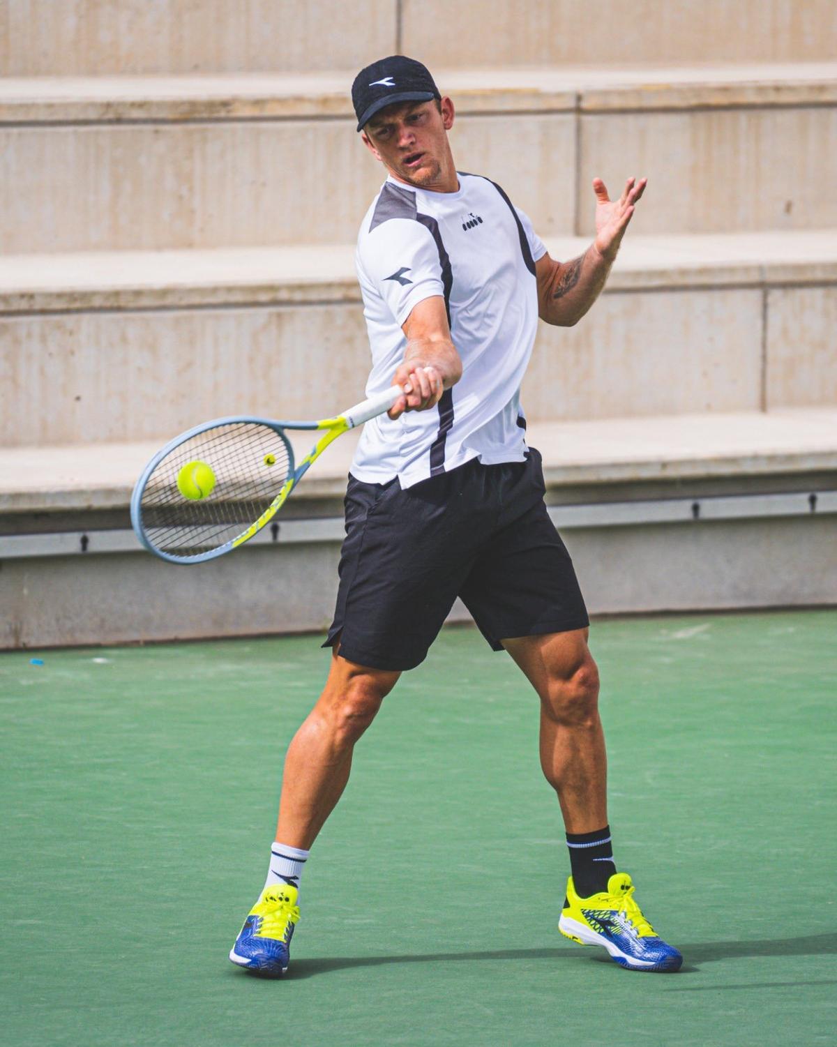 Alejandro Davidovich, entrenando en la Rafa Nadal Academy.