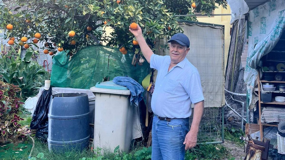 Francisco Quevedo, presidente de la Comunidad de regantes de Cercados de Espino, en su finca.