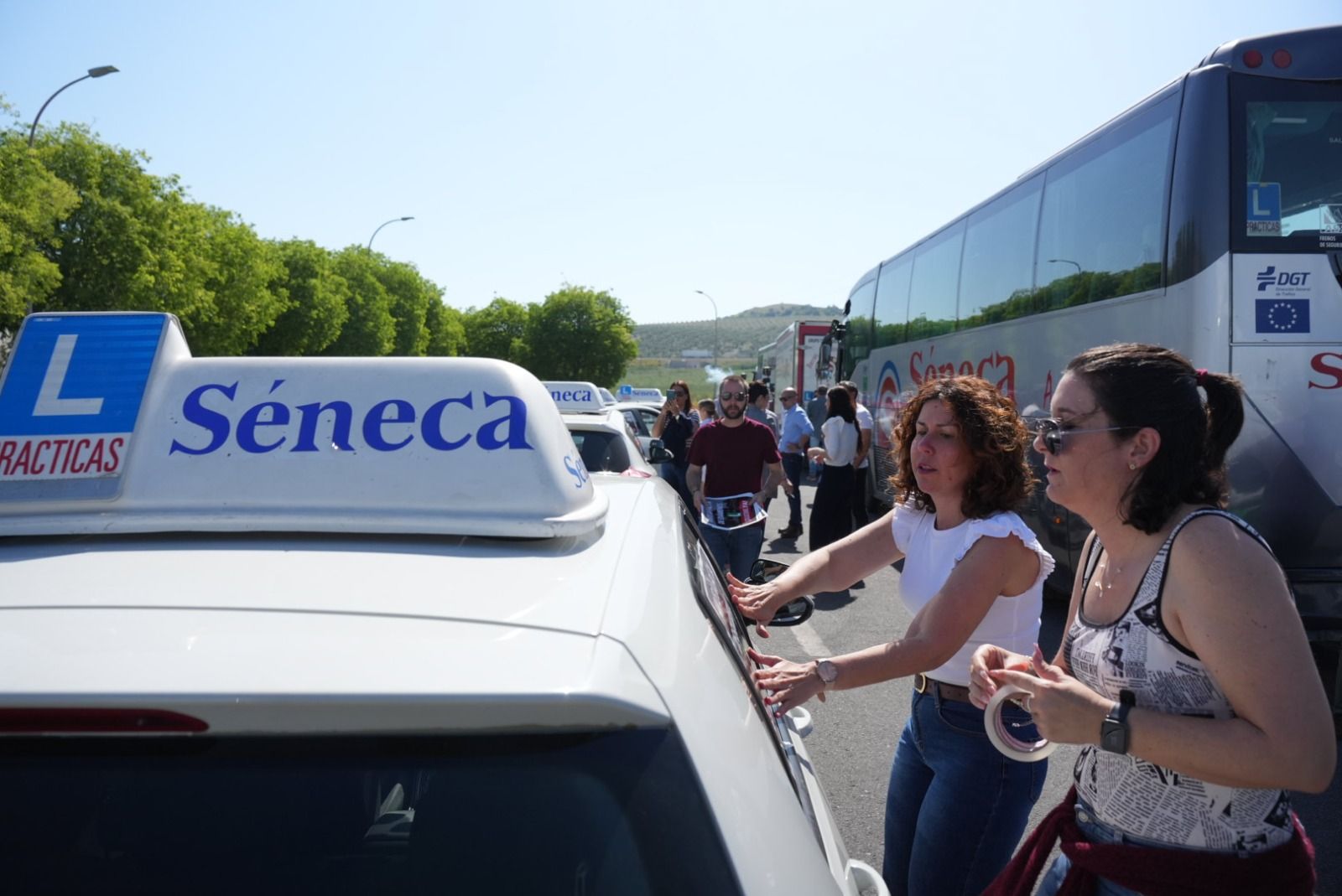 Las autoescuelas de Córdoba se manifiestan para exigir más examinadores