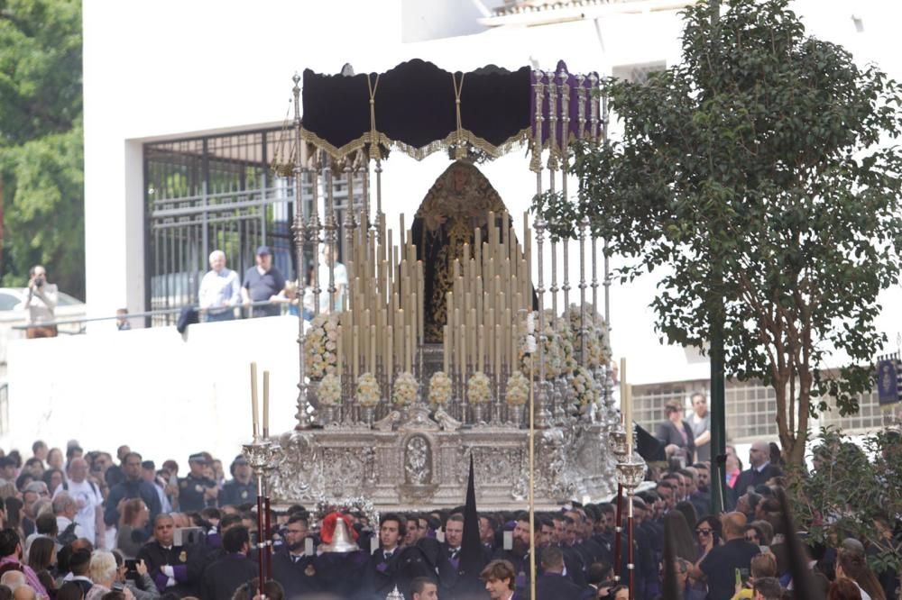 Las imágenes de la procesión de la cofradía de Crucifixión