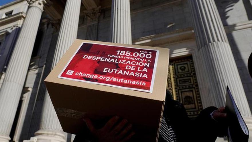 El choque entre Ciudadanos y el PSOE bloquea la ley de eutanasia