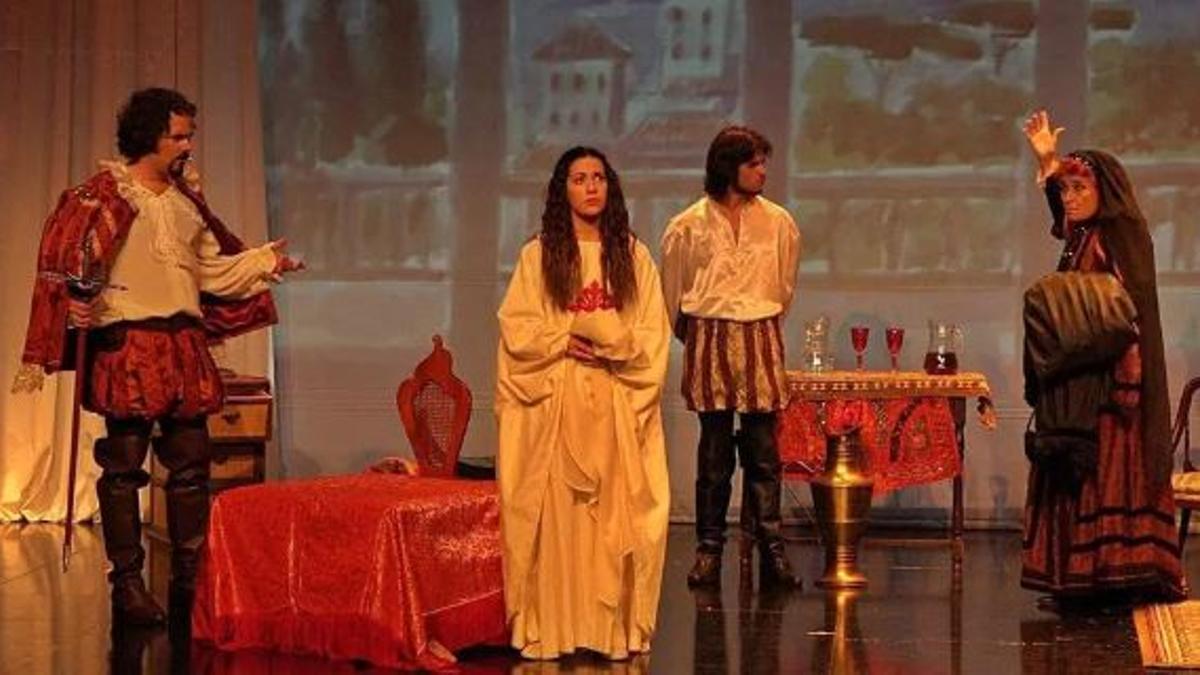 Imagen de una representación pasada de los Amigos del Tenorio.