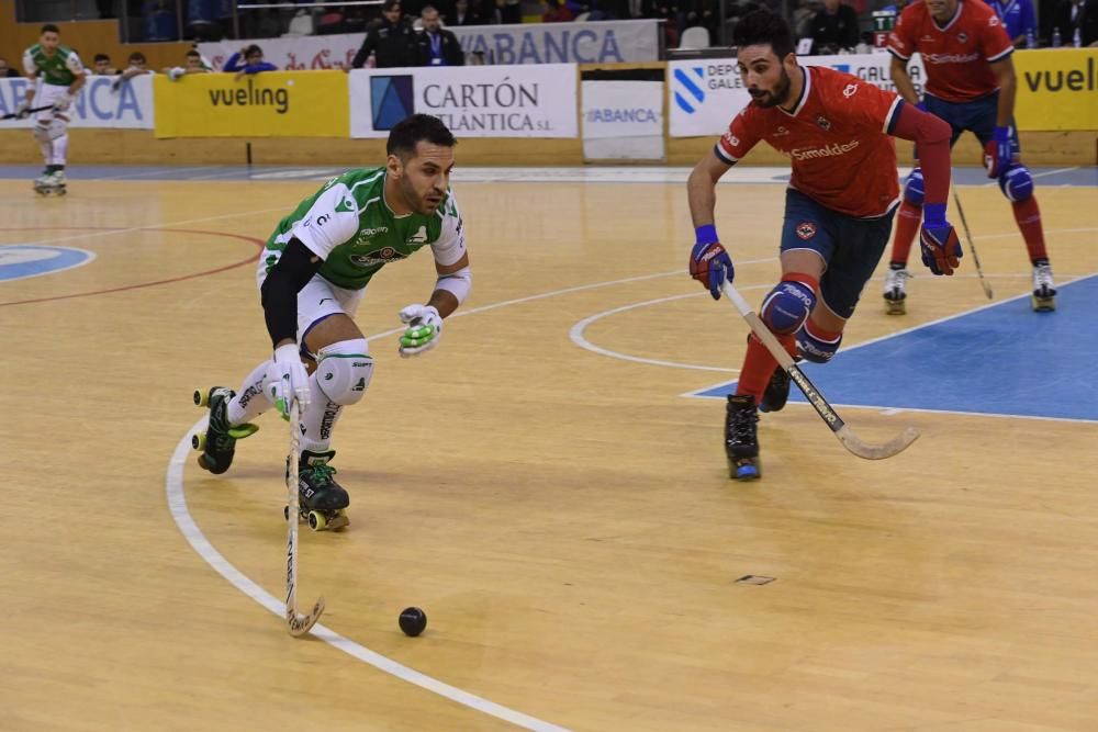 El Oliveirense supera al Deportivo Liceo en Riazor