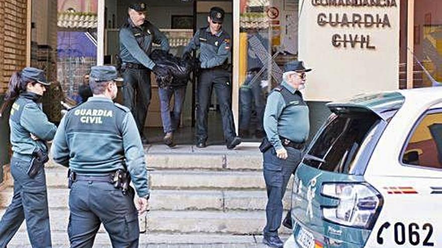 Montoya sale de la Comandancia de la Guardia Civil, la semana pasada.