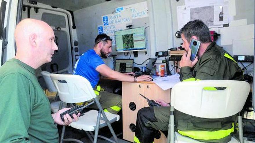 La unidad de élite contra grandes incendios arranca en Galicia con seis directores de extinción