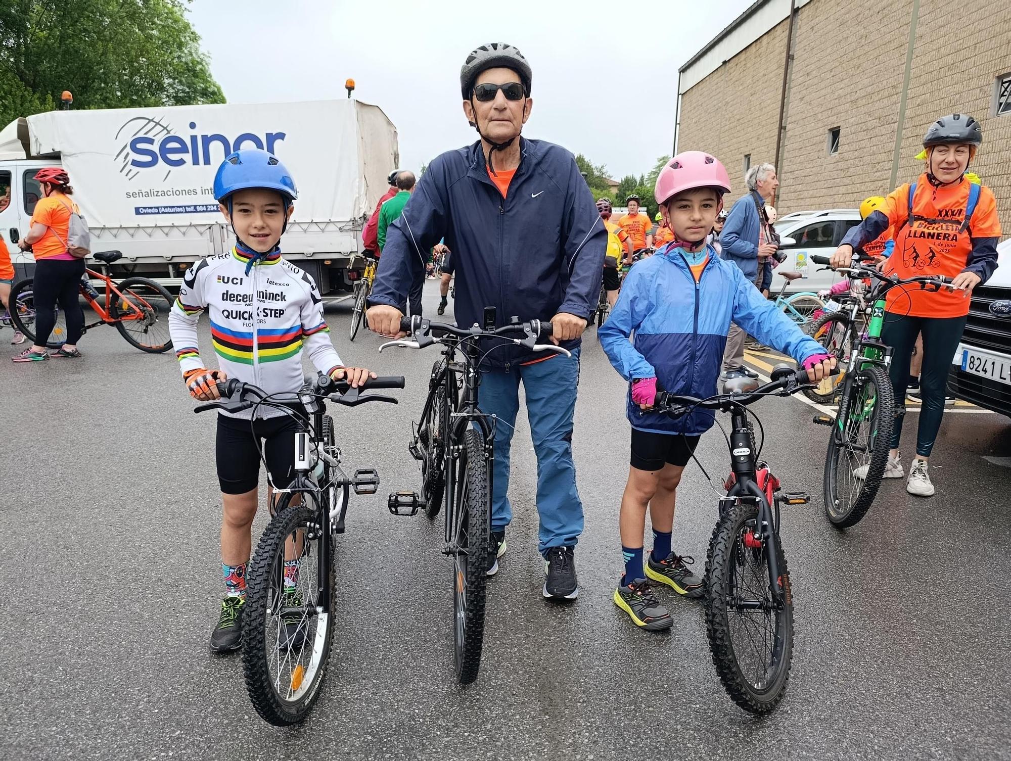La Fiesta de la Bicicleta triunfa en Llanera