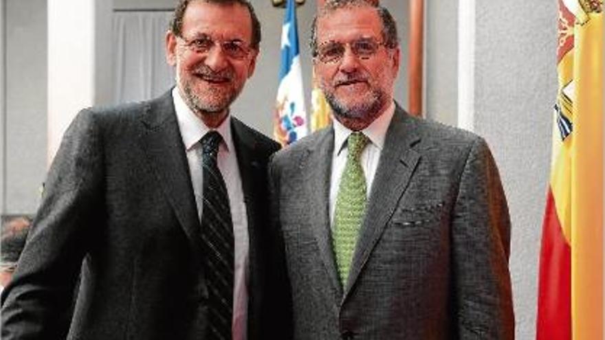 Cimera a Xile Rajoy posa amb el seu &quot;doble&quot;, l&#039;empresari xilè Gastón Cruzat