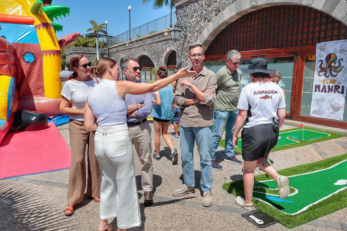Actividades en el Parque Marítimo, en Santa Cruz de Tenerife.
