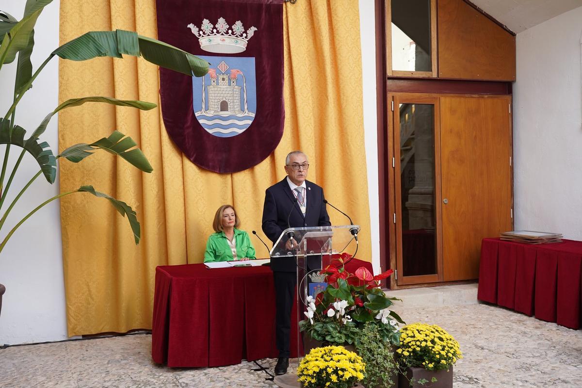 Alfred Bernabeu, cronista oficial de la ciudad.