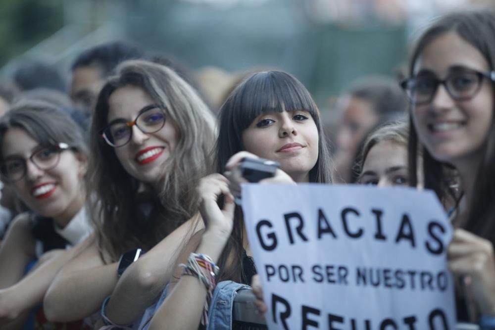 Pablo Alborán triunfa en Gijón