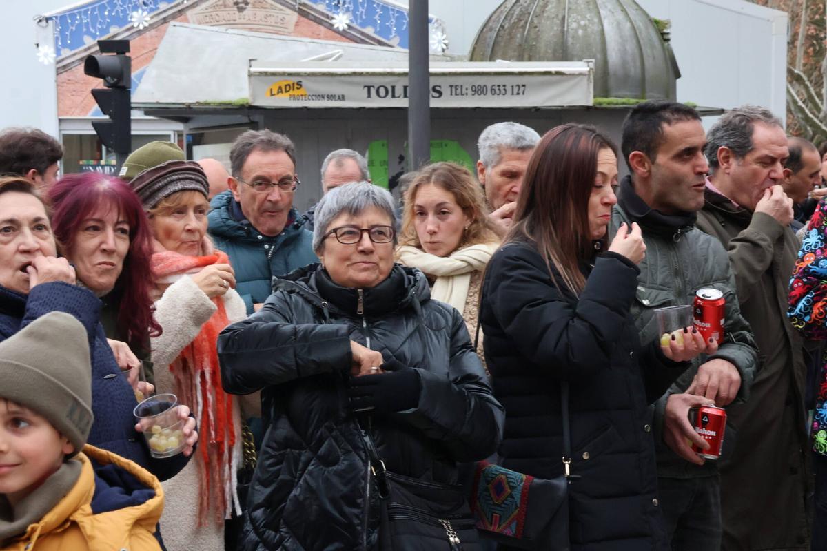 Celebración de las campanadas en el Mercado de Abastos de Zamora.