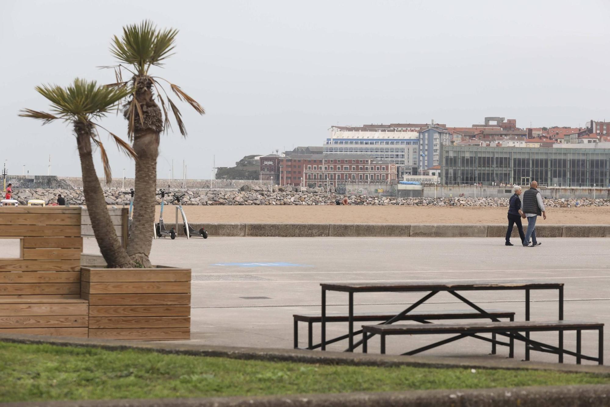 Del pasado al presente: una vista al Oeste de Gijón en imágenes
