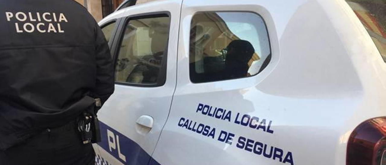 Policías de Callosa critican que el Ayuntamiento no pague todo el coste de sus chalecos antibalas