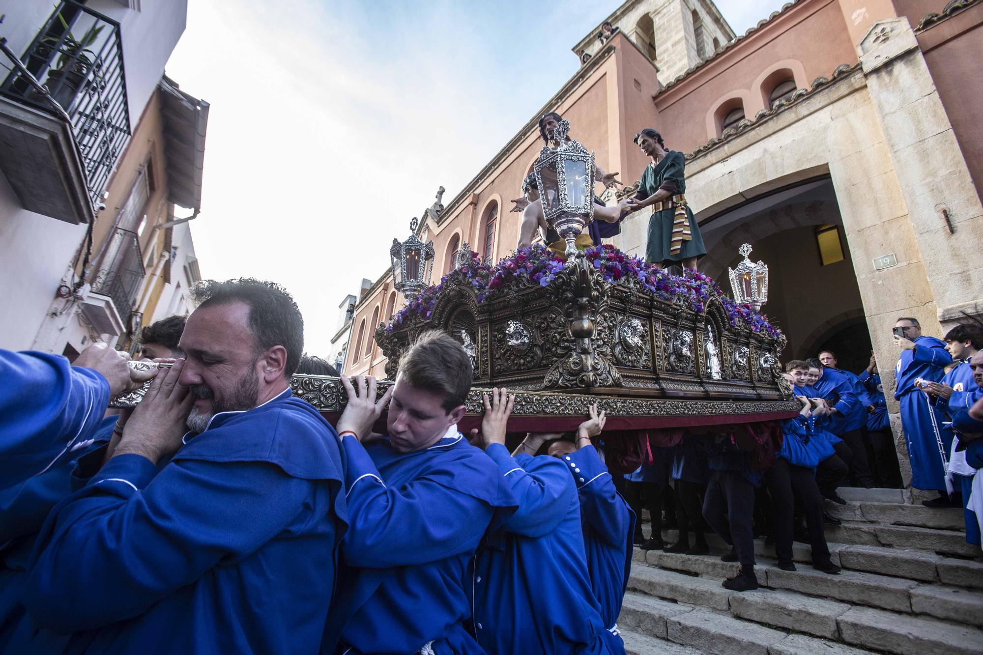 Hermandad Agustina procesiona el Lunes Santo por las calles del casco antiguo