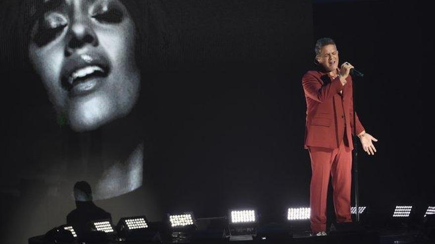 Alejandro Sanz se lleva el Grammy Latino a Grabación del año por &#039;Mi persona favorita&#039;