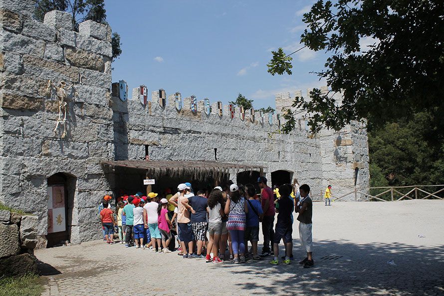 Viaje por el parque de atracciones más próximo a Galicia