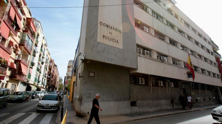 Un adulto y tres menores detenidos por varios robos a punta de navaja en Benidorm