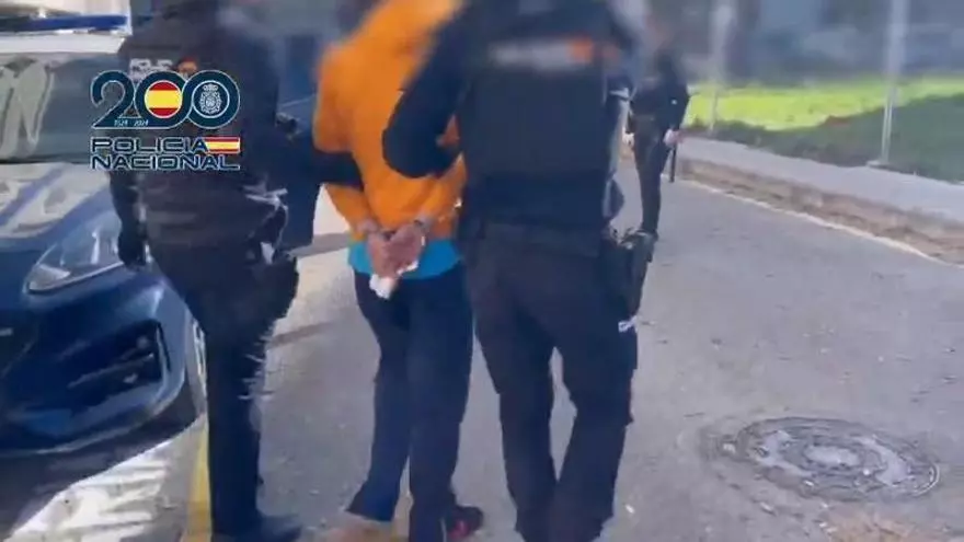 Detenido en Manacor por intentar matar a un joven al apuñalarlo en el cuello dentro de un coche