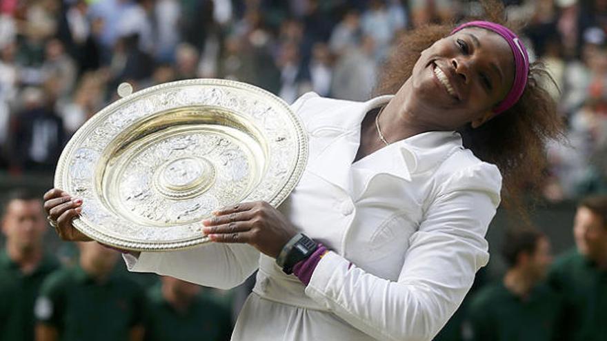 Serena Williams reina en Wimbledon por quinta ocasión