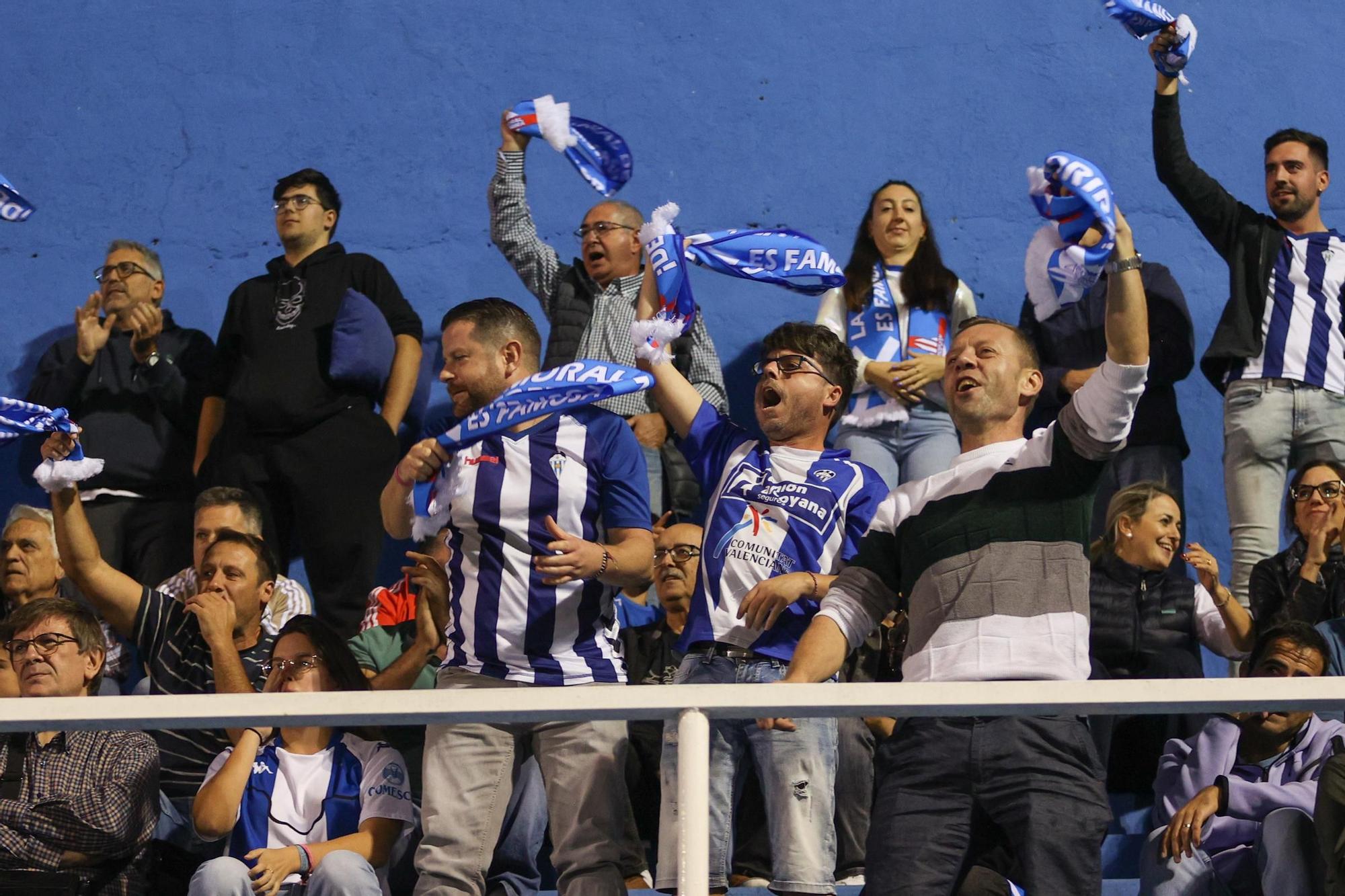 El Alcoyano vuela empujado por la afición