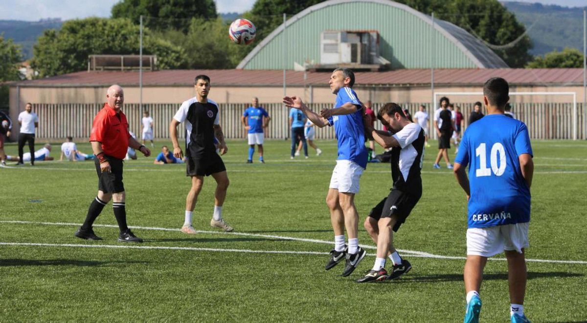 A Bandeira acoge el Interparroquial de Fútbol de Coto Manguelo
