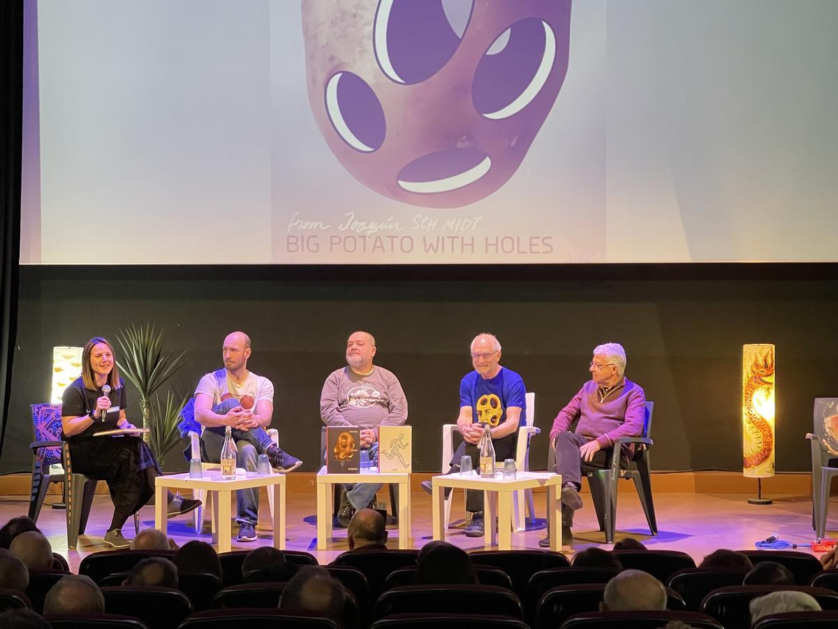 Presentación del libro sobre Joan Verdú en Alzira