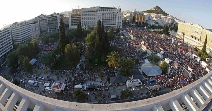 Manifestaciones en Atenas por el 'sí' y el''no' en el referéndum