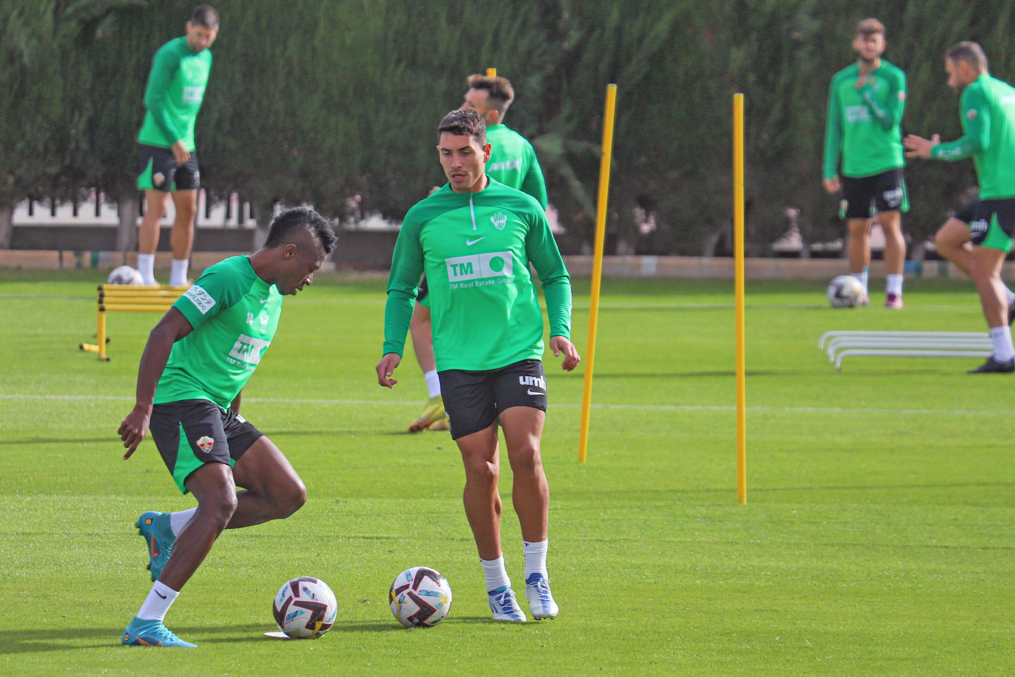 Primer entrenamiento de Machín como entrenador del Elche CF