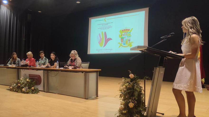 Valor en femenino en Zamora: 35 años de la mujer en la Guardia Civil