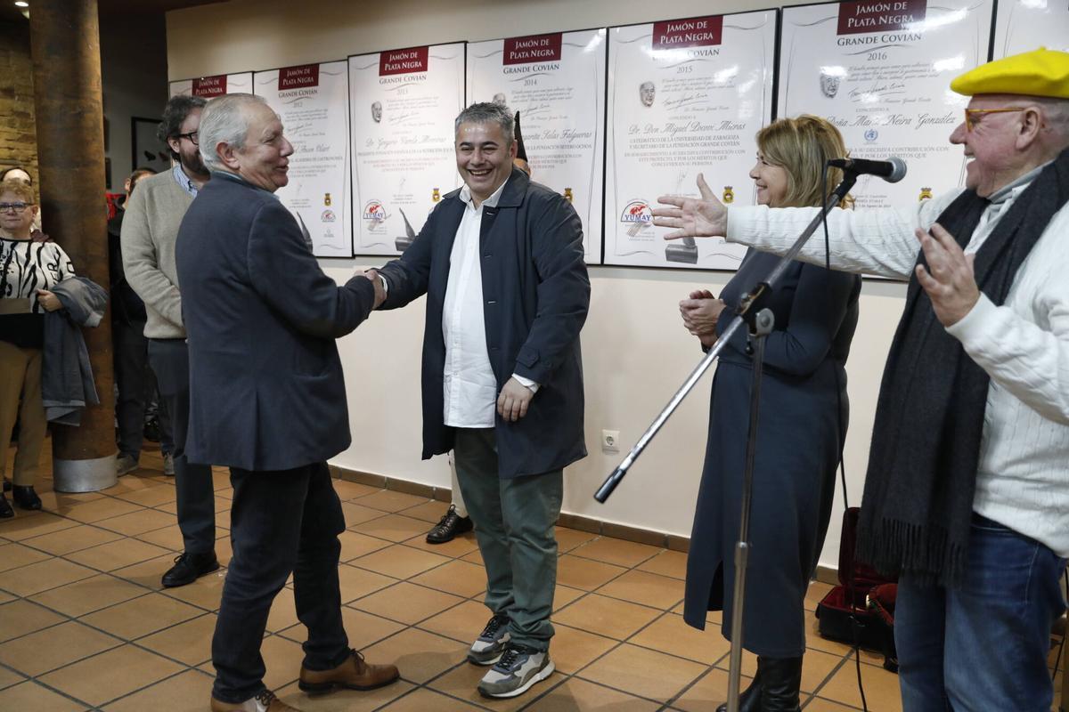 En imágenes: Así fue la reapertura de la sidrería Yumay de Avilés