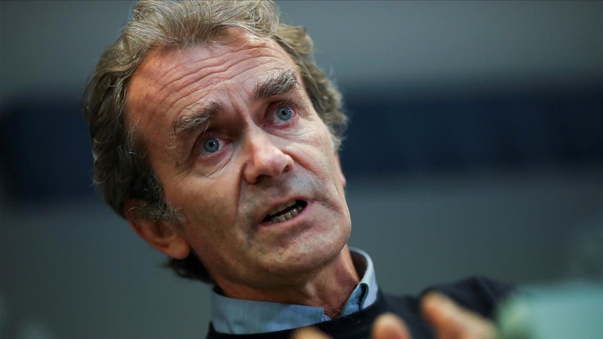 El director del Centro de Coordinacion de Alertas y Emergencias Sanitarias del Ministerio de Sanidad Fernando Simon ofrece una rueda de prensa este jueves en la sede del Ministerio de Sanidad en Madrid EFE David Fernandez