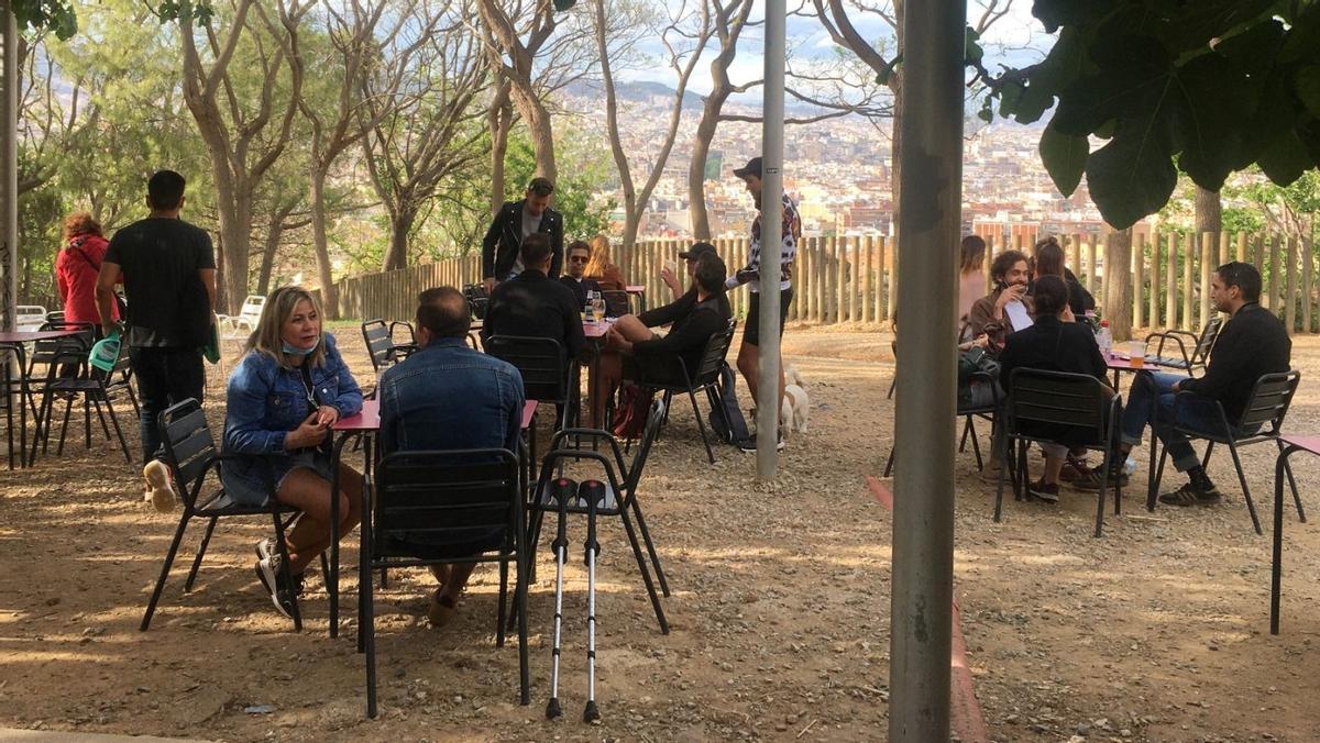 Terraza con vistas de Bar Marcelino.