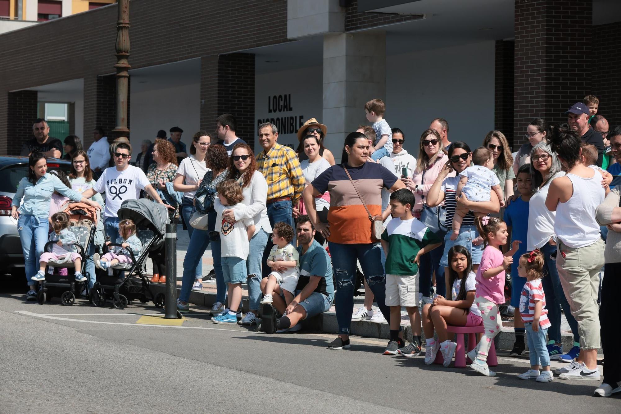 Marea verde en Llanera: el campo tomó la calle con el espectacular desfile de carros y animales