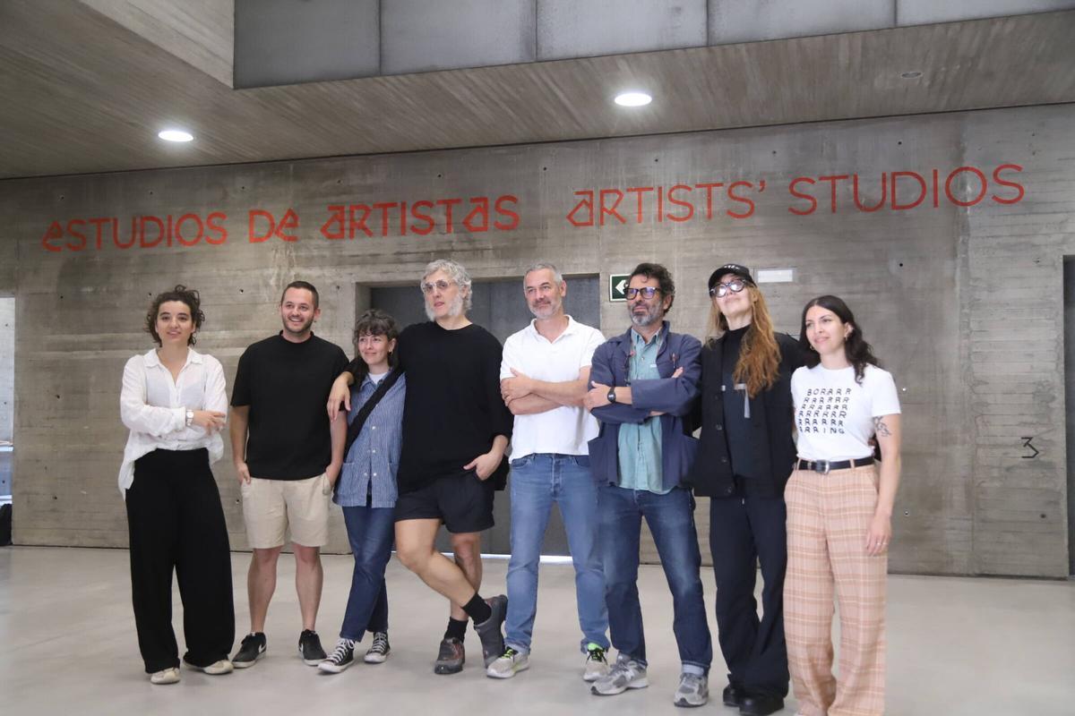 A.J.González Córdoba El C3A presenta los trabajos de la primera fase de residencias artísticas 2026 El Centro de Creación Contemporánea de Andalucía (C3A), dependiente de la Consejería de Cultura y Deporte, presenta en rueda de prensa el miércoles 20 de mayo a las 11.00 horas ‘Estudios abiertos’, la muestra que recoge los trabajos del primer grupo de creadores seleccionados dentro de la convocatoria de subvenciones de 2025 en régimen de concurrencia. En la rueda de prensa participará Gilberto González, subdirector artístico del CAAC y del C3A