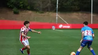Así fue la jornada de Tercera División en Asturias: el Siero ya gana con su nuevo entrenador