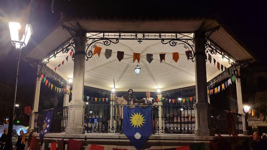 La Asociación Fonte Garrida de Cangas celebra los 100 años del palco de la alameda con una romería