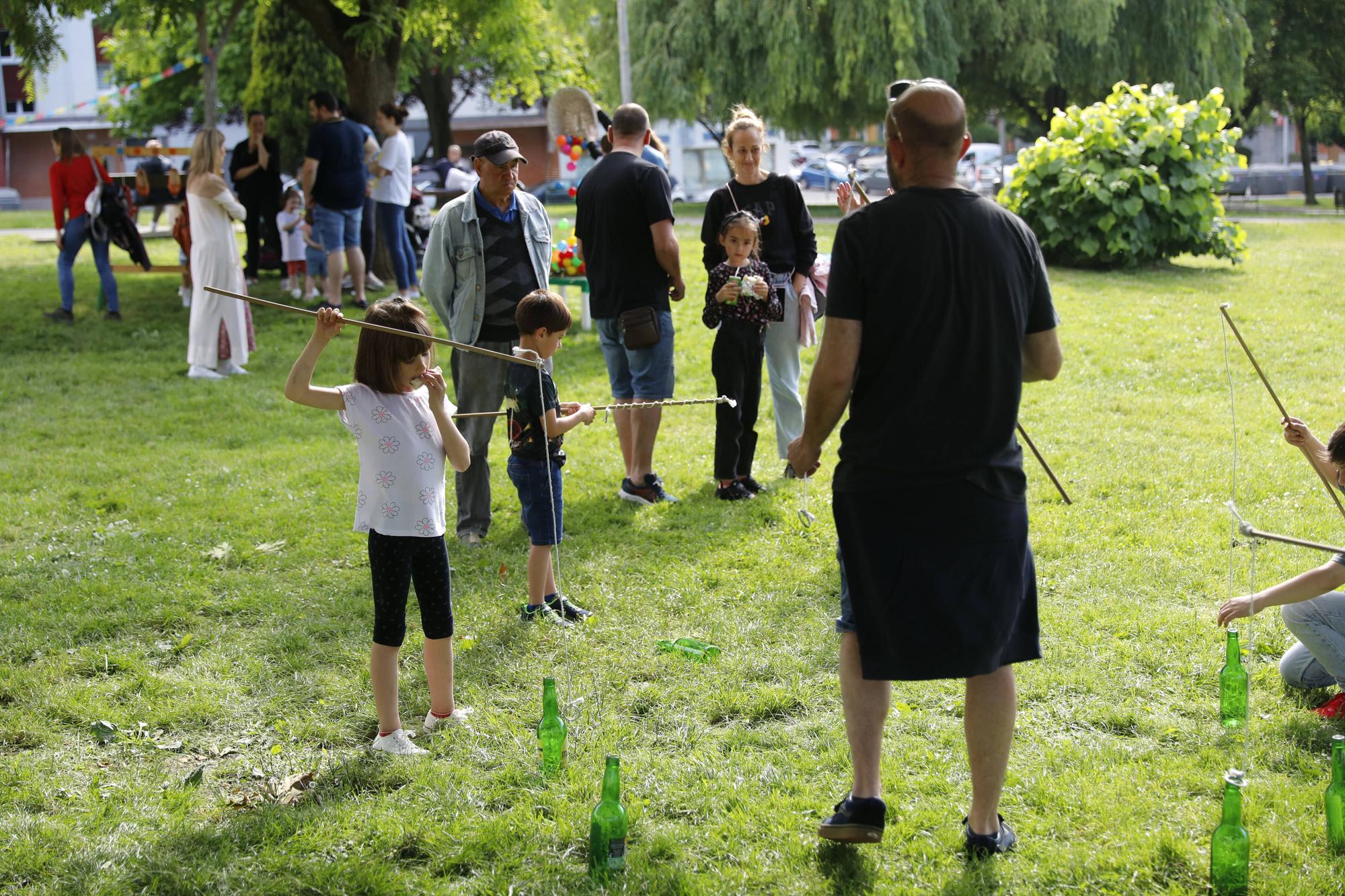 En imágenes: Tarde en familia y con juegos en Nuevo Gijón