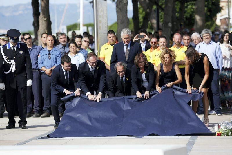 Homenaje a las vííctimas de Cambrils