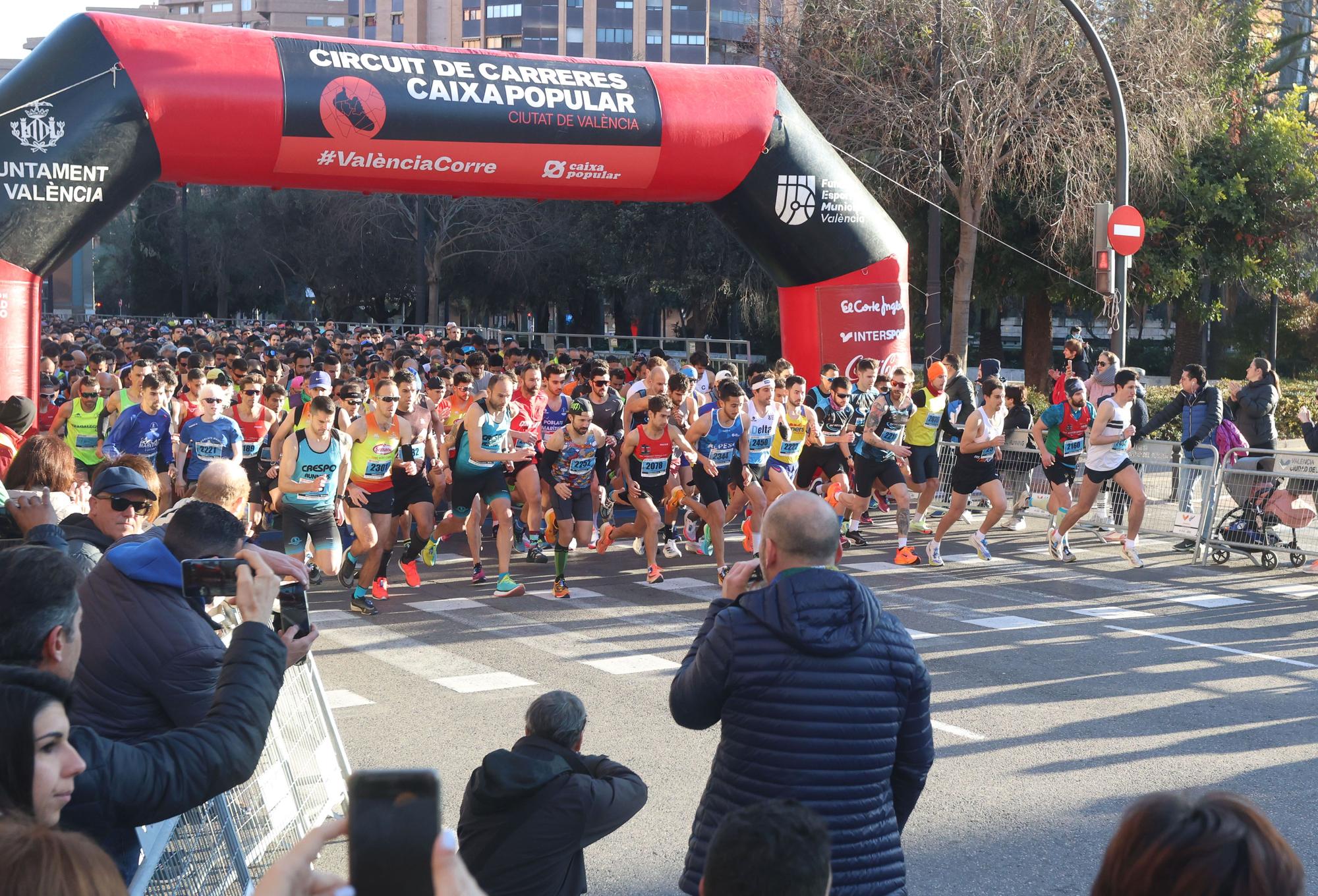 Explosión valencianista en la carrera Runners Ciudad de Valencia