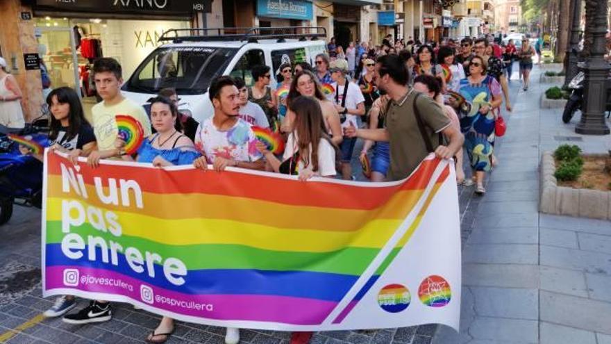 Gais, lesbianas y  transexuales toman las calles con Orgullo