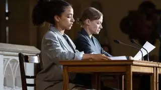 "Es como si estuvieras en la sala del tribunal": el caso Pelicot salta al escenario de la mano de Milo Rau