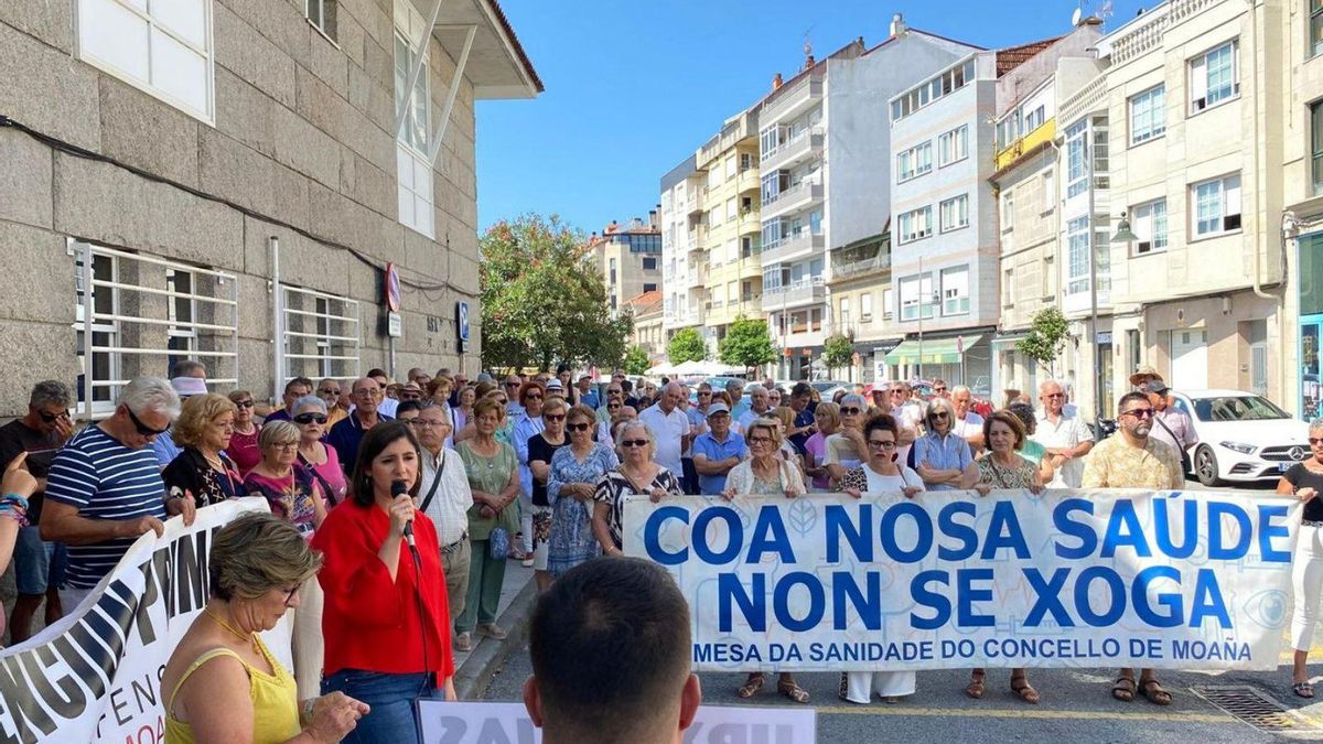 Ayer se celebró la 189ª concentración semanal ante la Casa do Mar.